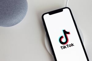 TikTok vs YouTube